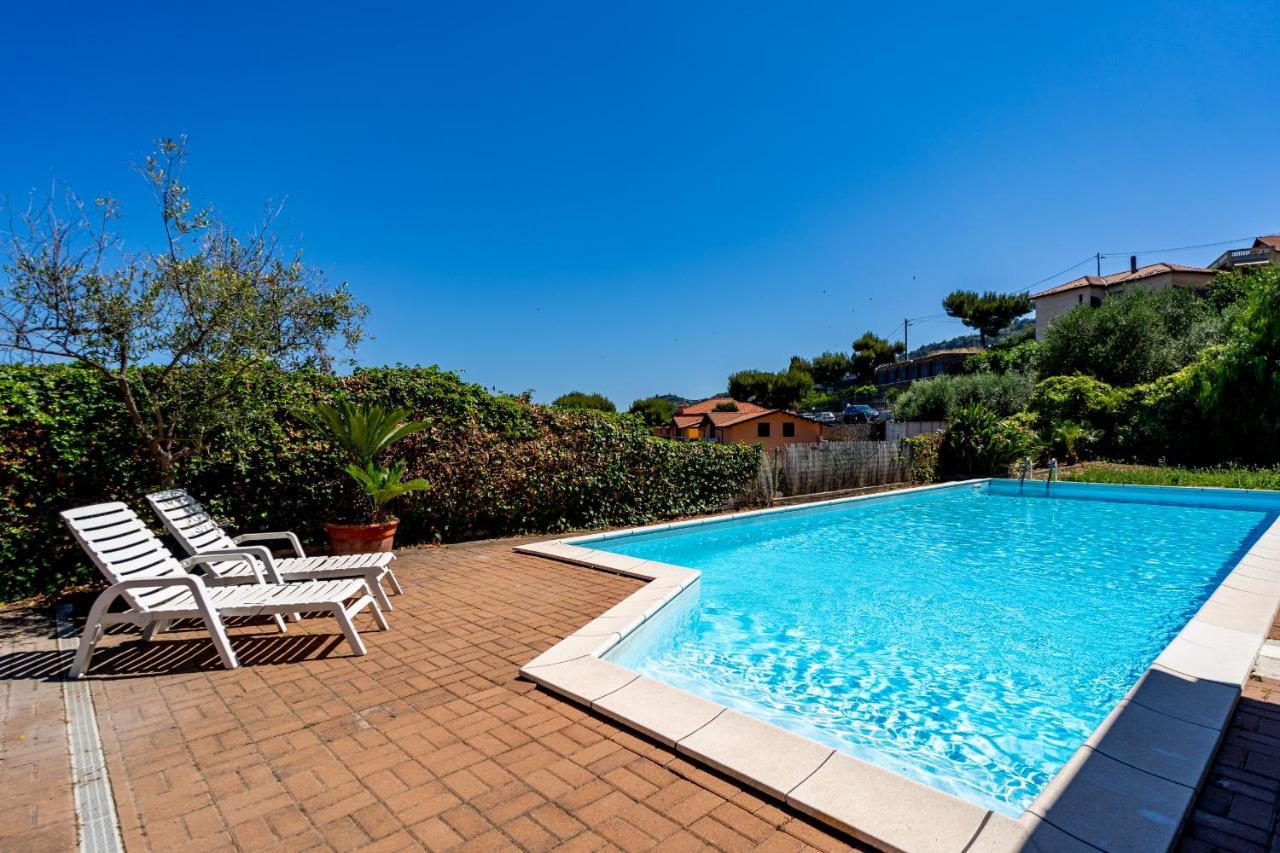 Villa Tamagna - Swimming Pool, Barbeque, Garden Bevera  Exteriér fotografie
